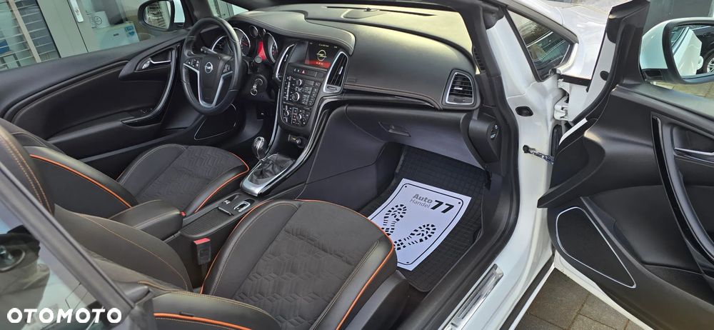 Opel Cascada 1.4 T Cosmo S&S EU6 - 23