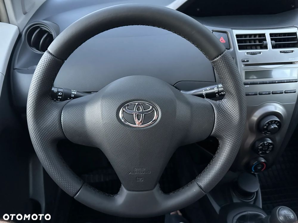 Toyota Yaris 1.0 Terra A/C - 7