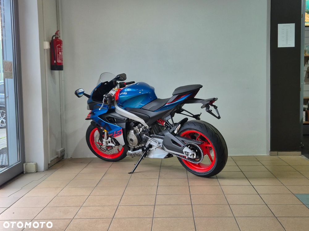 Aprilia RS - 9