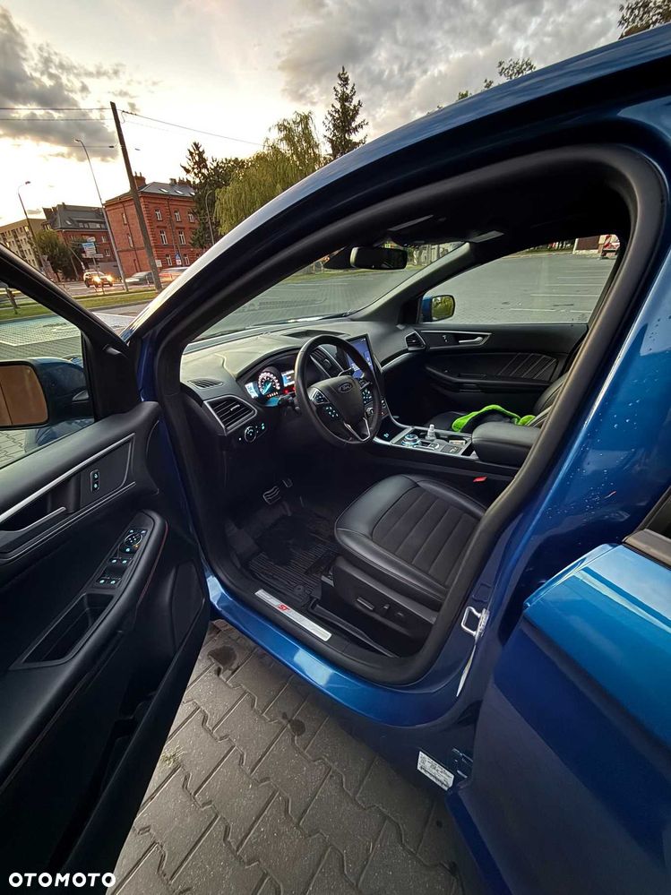 Ford Edge - 5