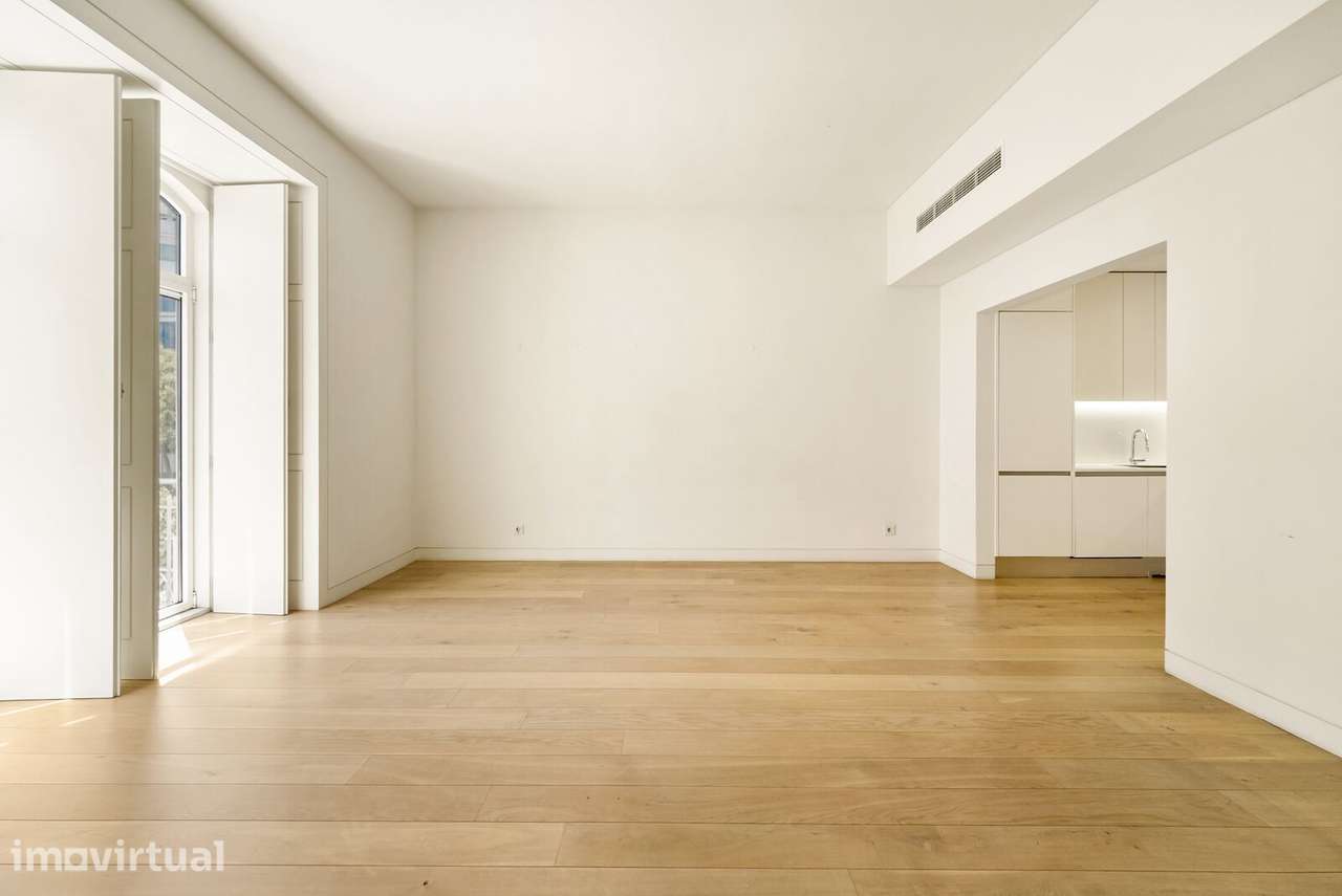 Apartamento T1 com estacionamento, Arroios, Lisboa - Grande imagem: 3/41