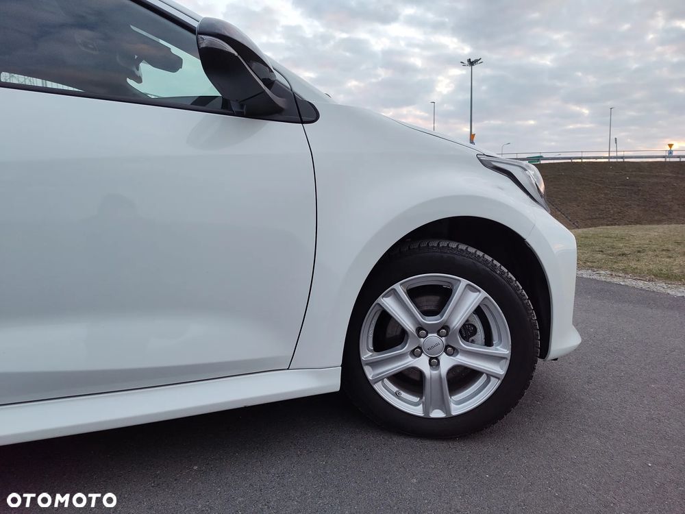 Toyota Yaris Hybrid 1.5 Executive - 12