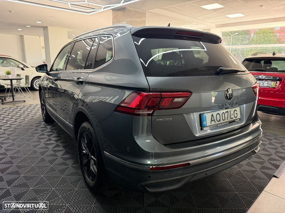 VW Tiguan Allspace 2.0 TDI Highline DSG - 10