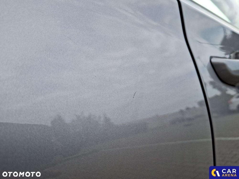 Hyundai i30 1.5 DPI Classic + - 32