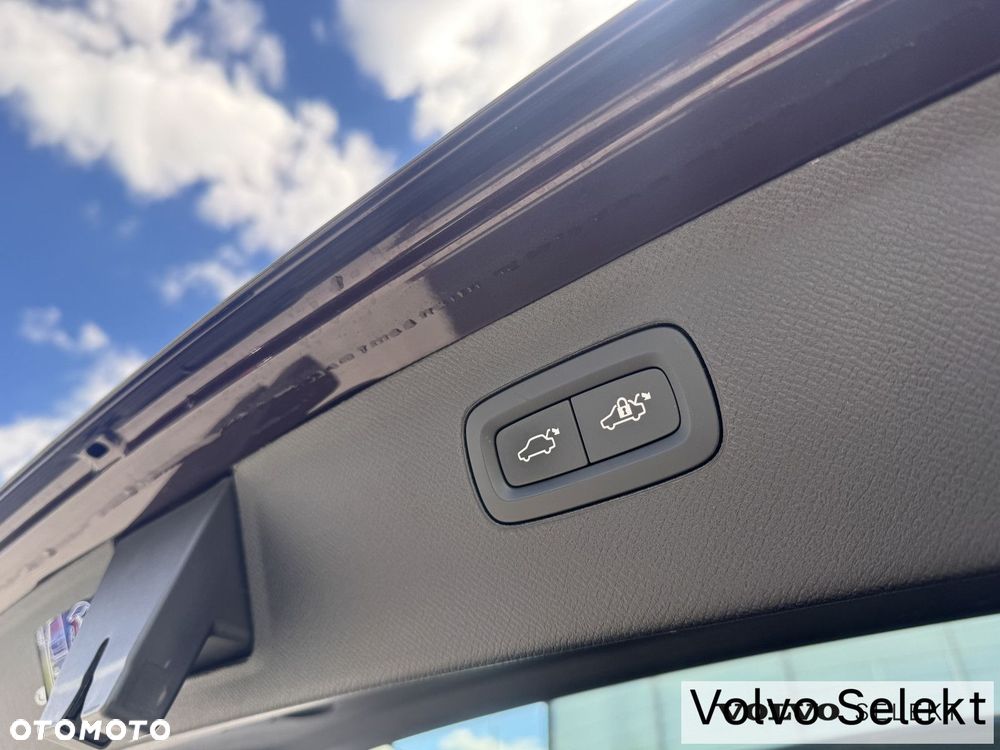 Volvo XC 90 - 37