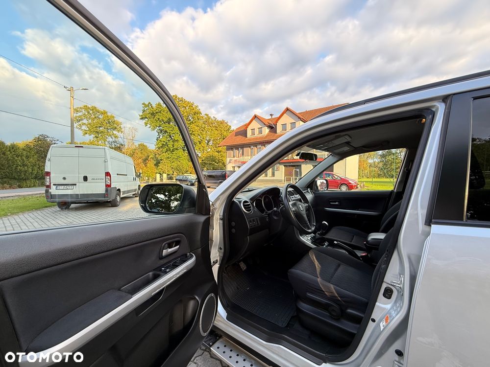 Suzuki Grand Vitara 2.4 Elegance EU5 - 11