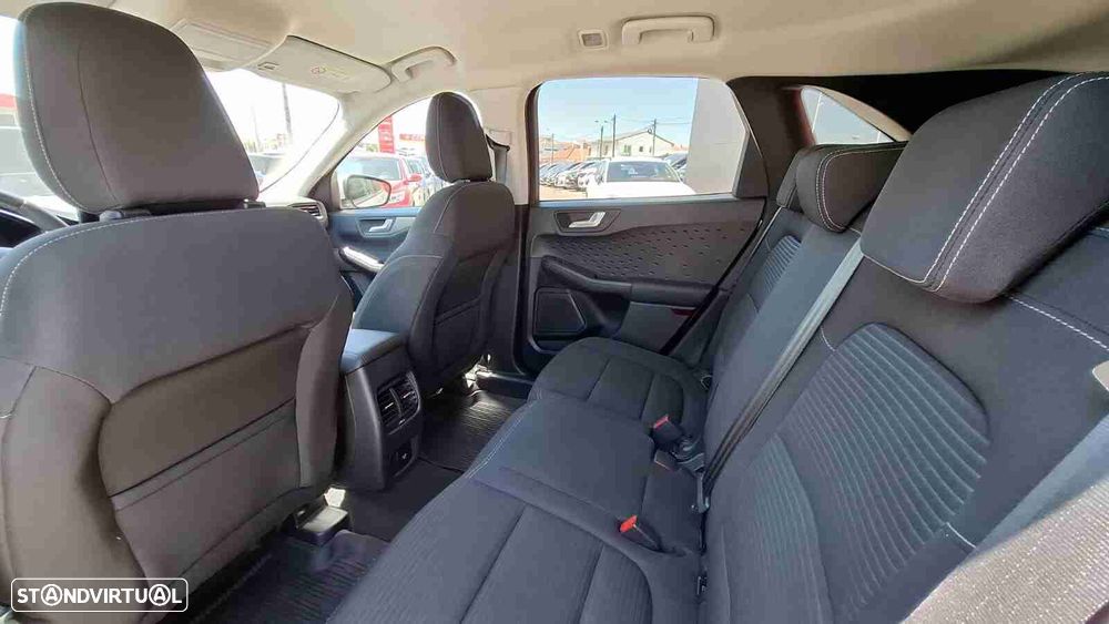 Ford Kuga 1.5 EcoBoost Titanium - 24