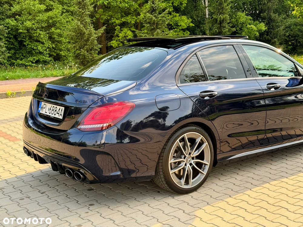 Mercedes-Benz Klasa C AMG 43 4Matic AMG TCT 9G - 29
