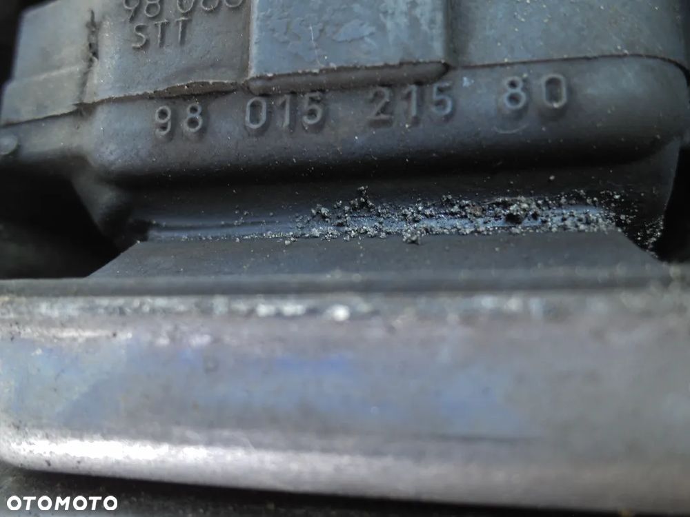 ŁAPA SKRZYNI BIEGÓW CITROEN C4 CACTUS 1.6 eHDI 9801521580 - 2