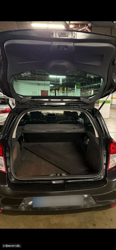 Renault Clio 1.5 DCI - IVA dedutível - 11