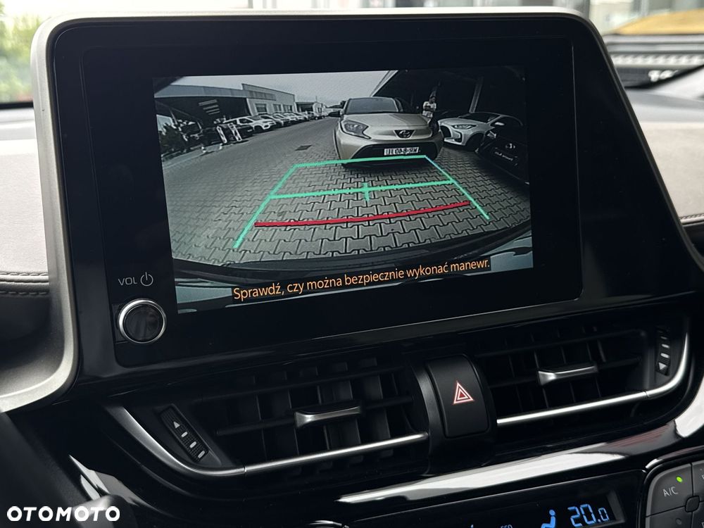 Toyota C-HR 2.0 Hybrid Executive - 24