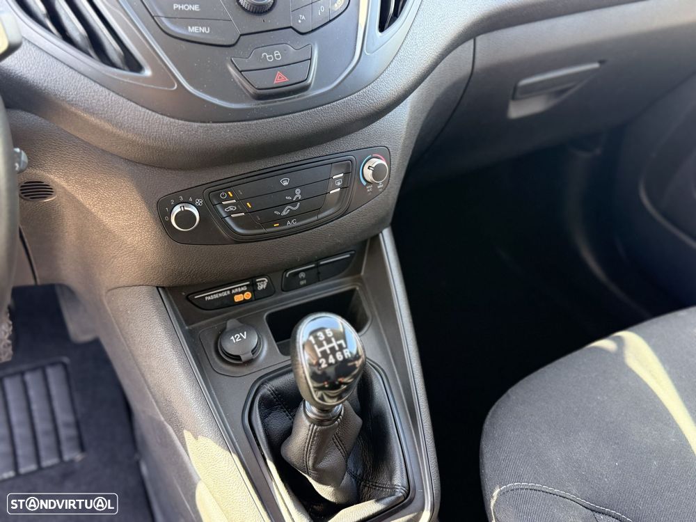 Ford Transit Courier - 7