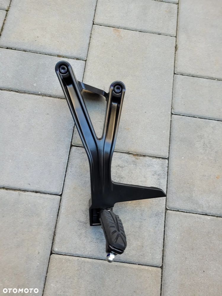 Set lewy tył, podnóżek pasażera KTM RC 125 390 - 1