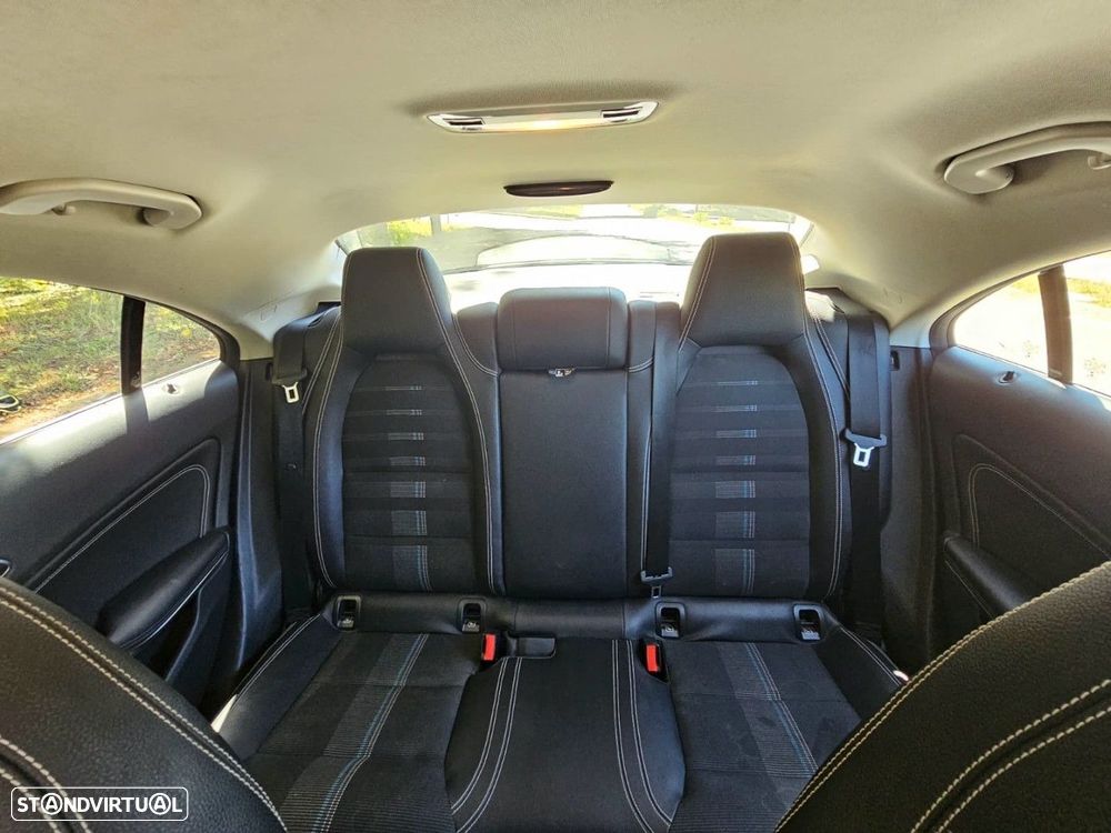 Mercedes-Benz CLA 180 (CDI) d Urban - 9