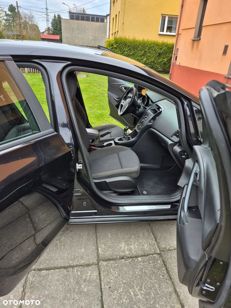 Opel Astra 1.6 Color Edition - 16