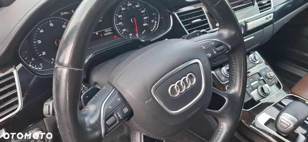 Audi A8 4.0 TFSI cylinder on demand quattro tiptronic Lang - 15