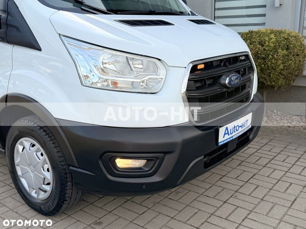 Ford Transit - 23