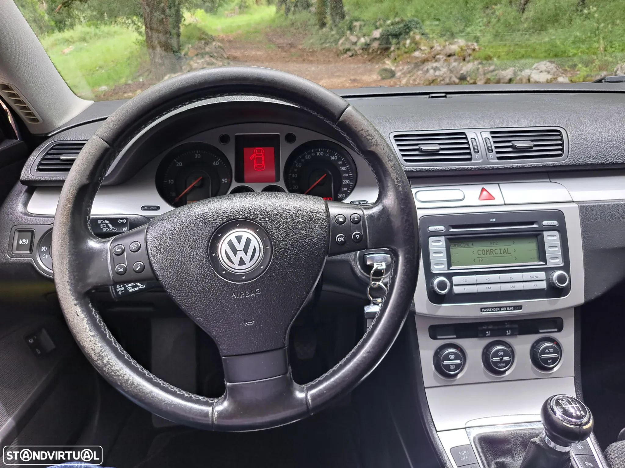 VW Passat Variant 2.0 TDi Highline - 16