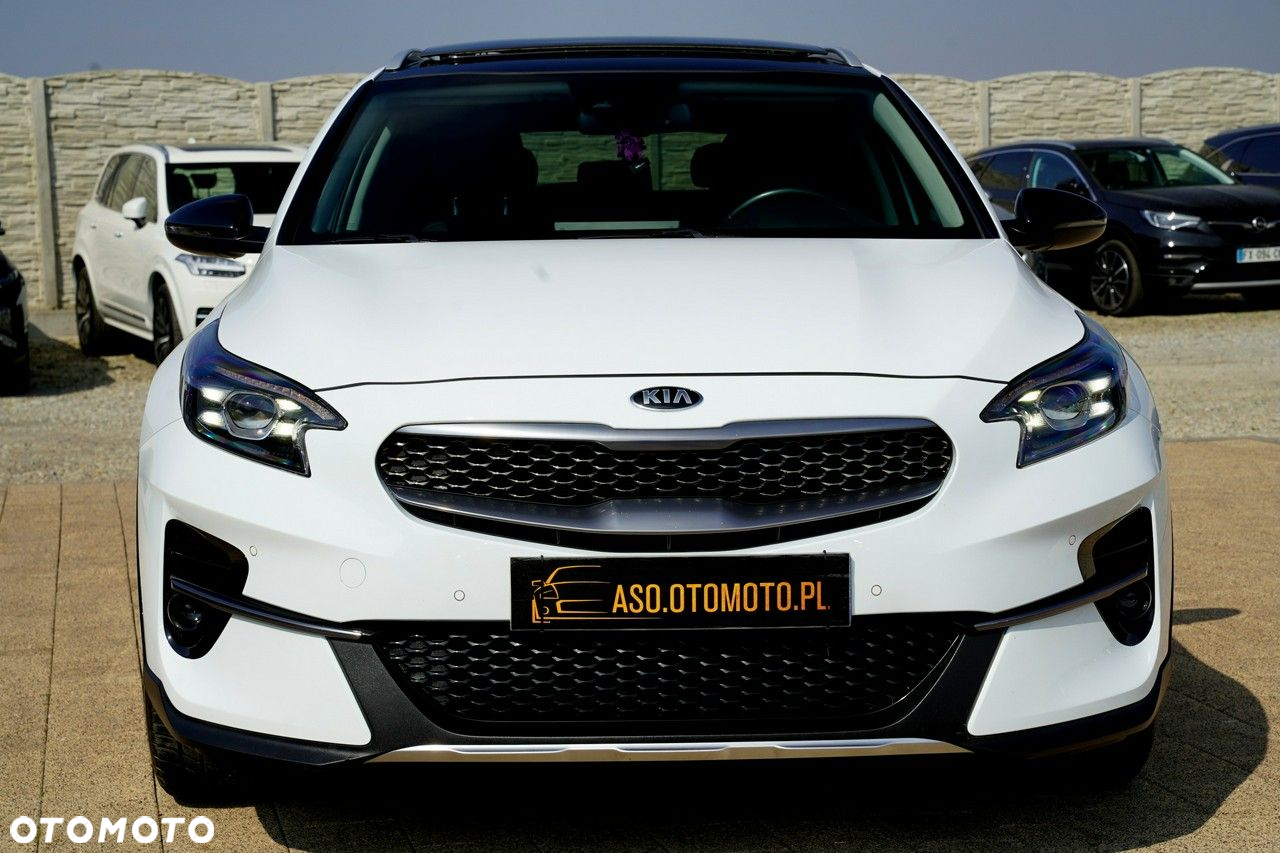 Kia XCeed 1.6 CRDi (48V Mild-Hybrid) DCT7 PLATINUM - 2