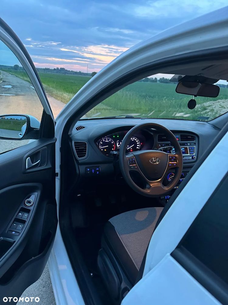 Hyundai i20 1.2 Comfort - 5