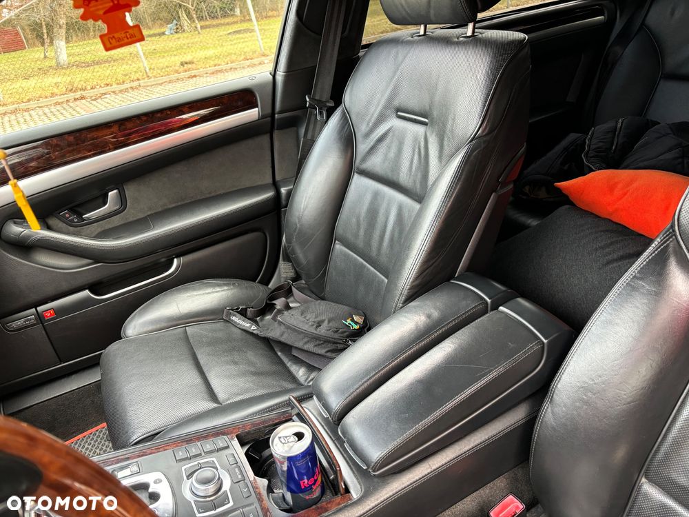 Audi A8 - 17