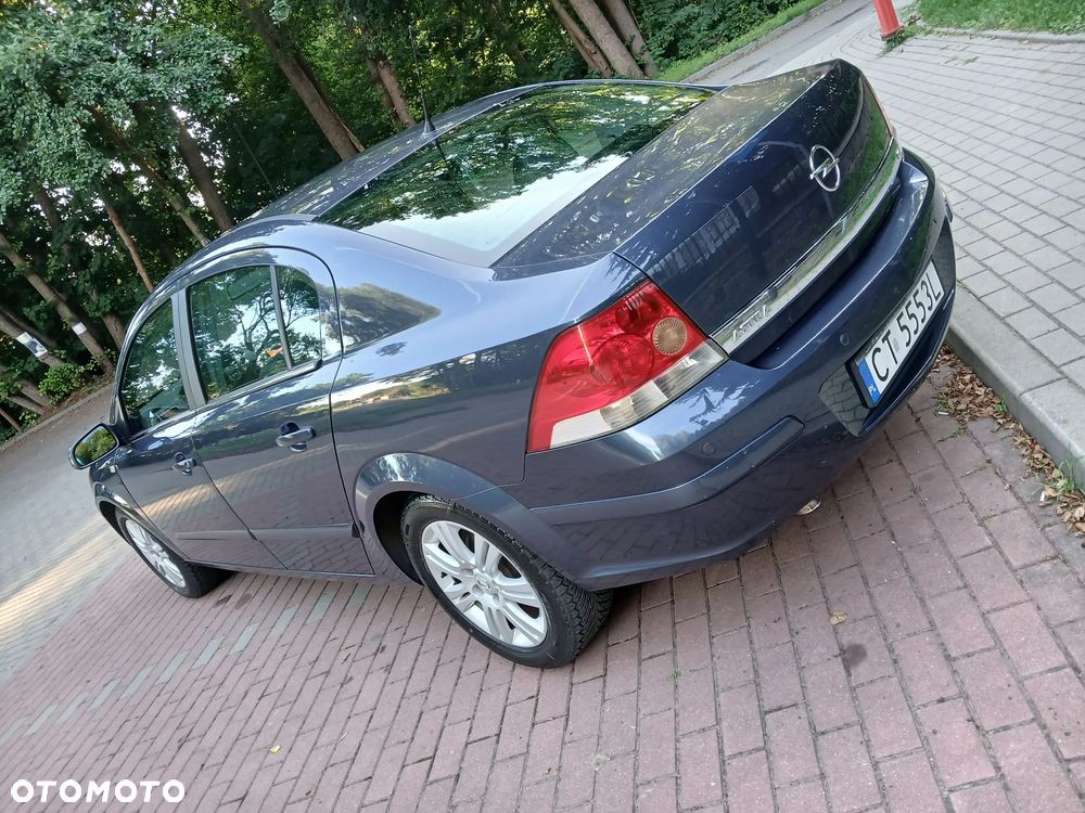 Opel Astra 1.6 Cosmo - 10