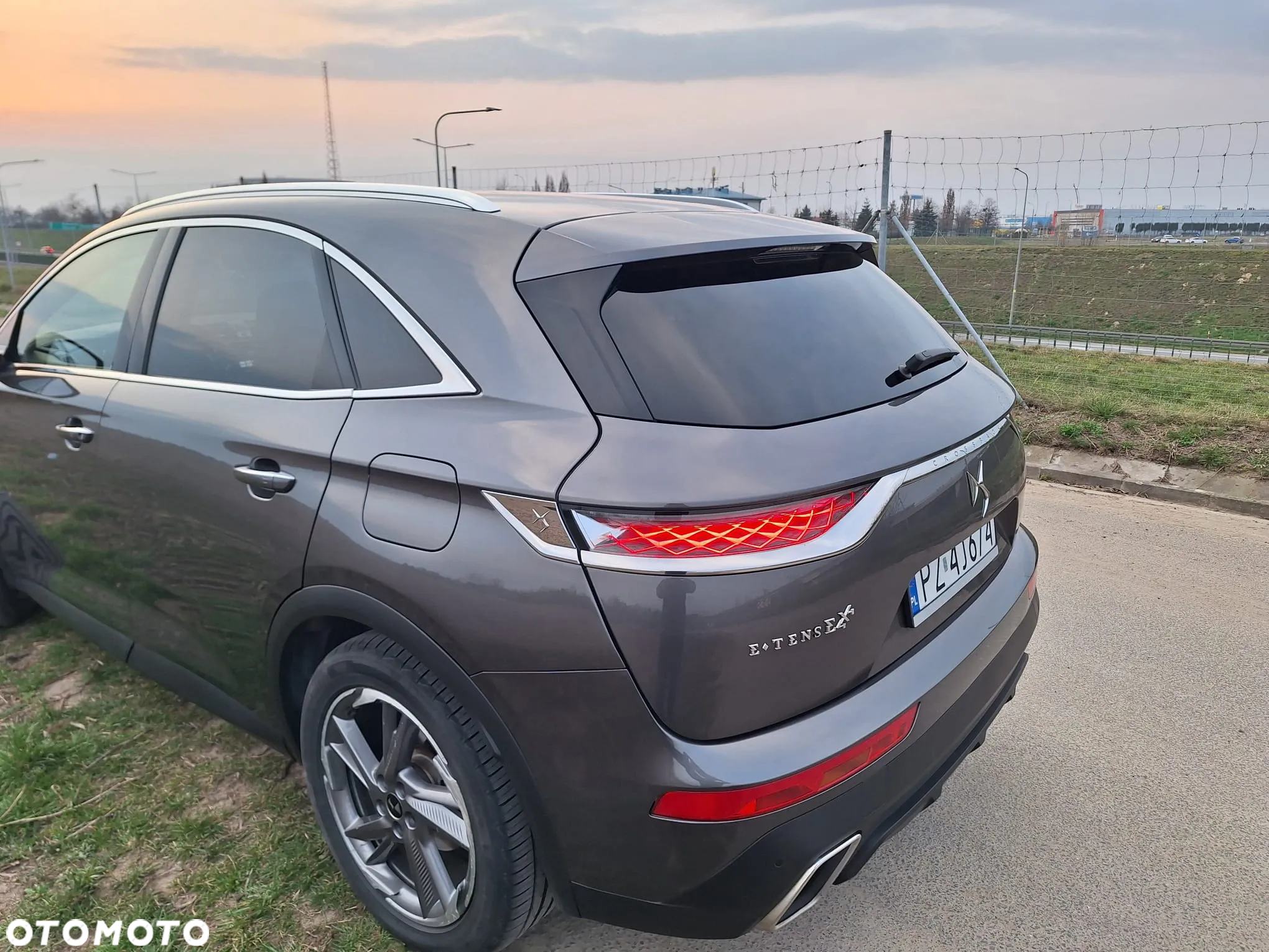 DS Automobiles DS 7 Crossback 1.6 E-Tense 4x4 Grand Chic - 16