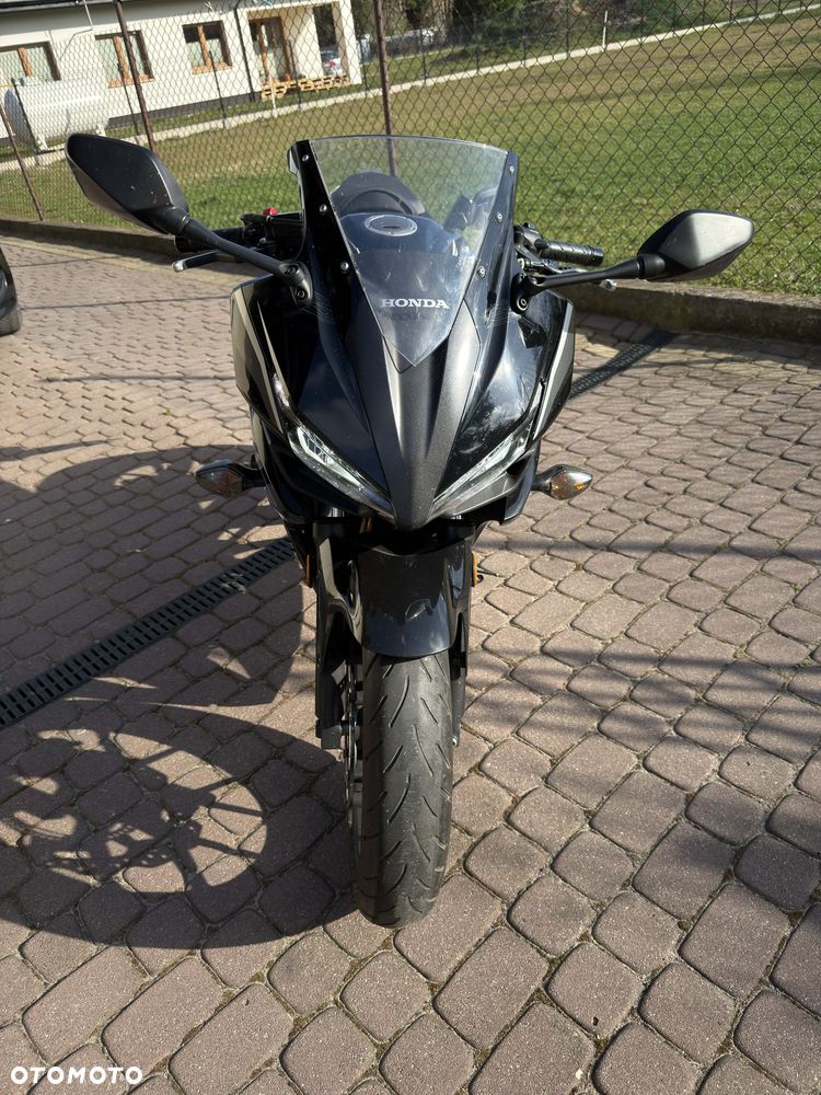 Honda CBR - 2