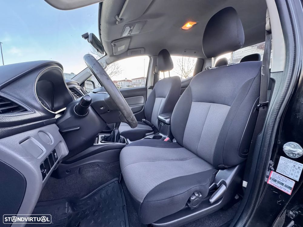 Mitsubishi L200 2.4 DI-D CD Invite 2WD - 4