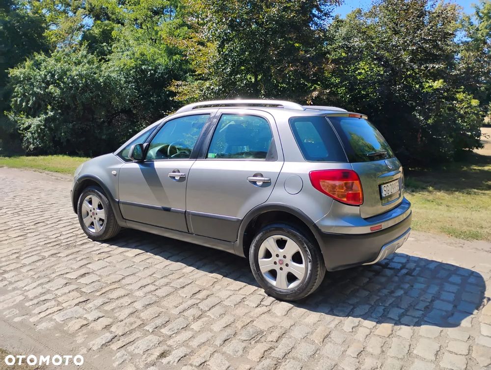 Fiat Sedici 1.6 16V 4x4 Emotion - 16