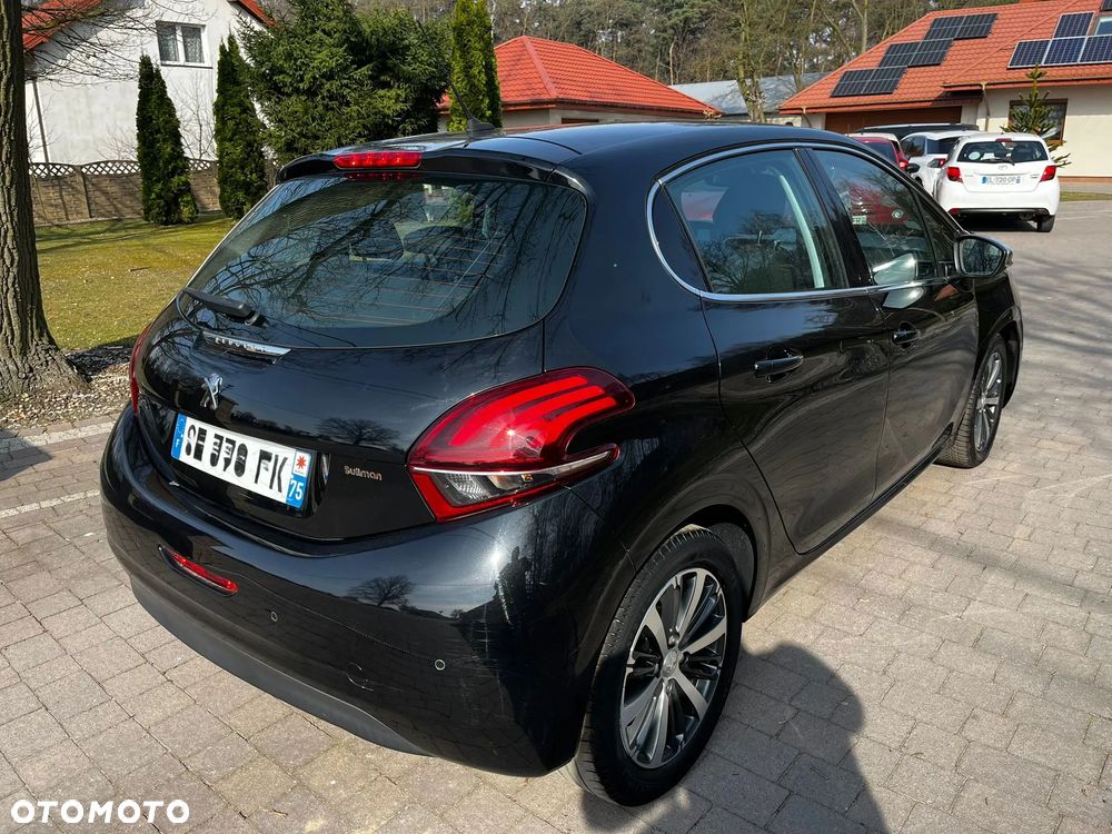 Peugeot 208 PureTech 82 Start & Stop Allure - 4