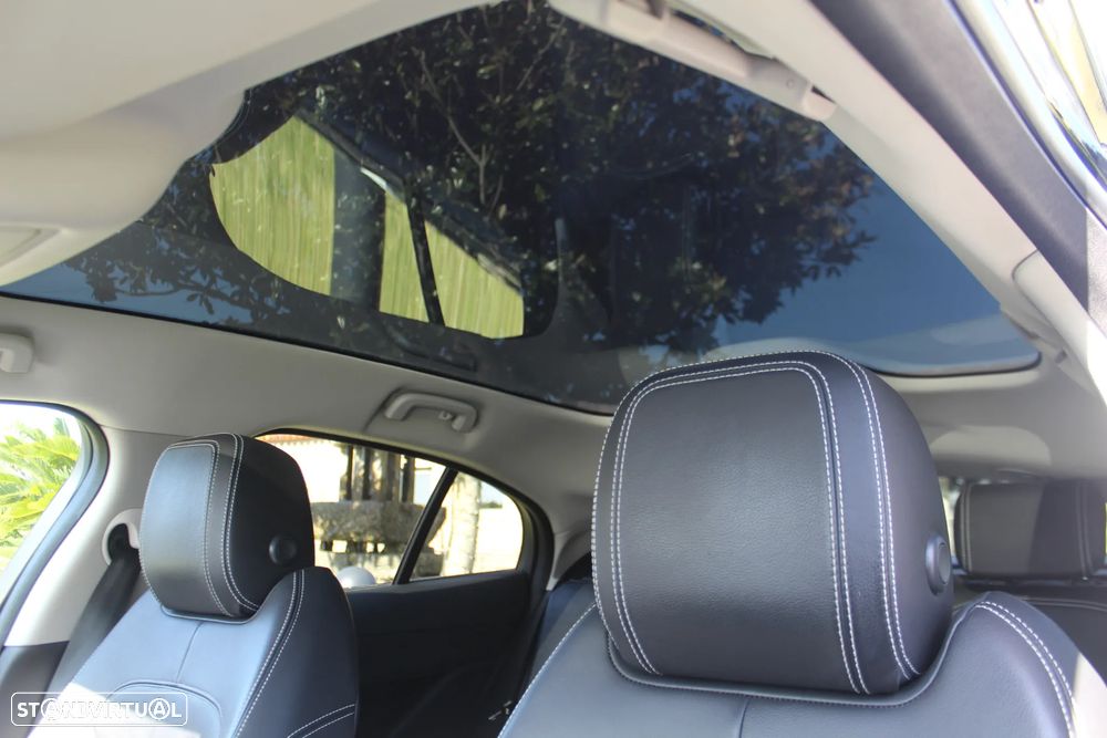 Jaguar I-Pace EV400 AWD SE - 10