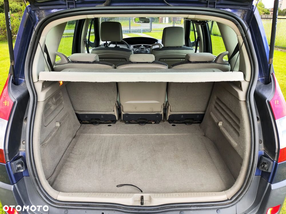 Renault Scenic 2.0 16V Expression - 17