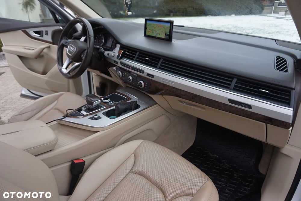 Audi Q7 - 33