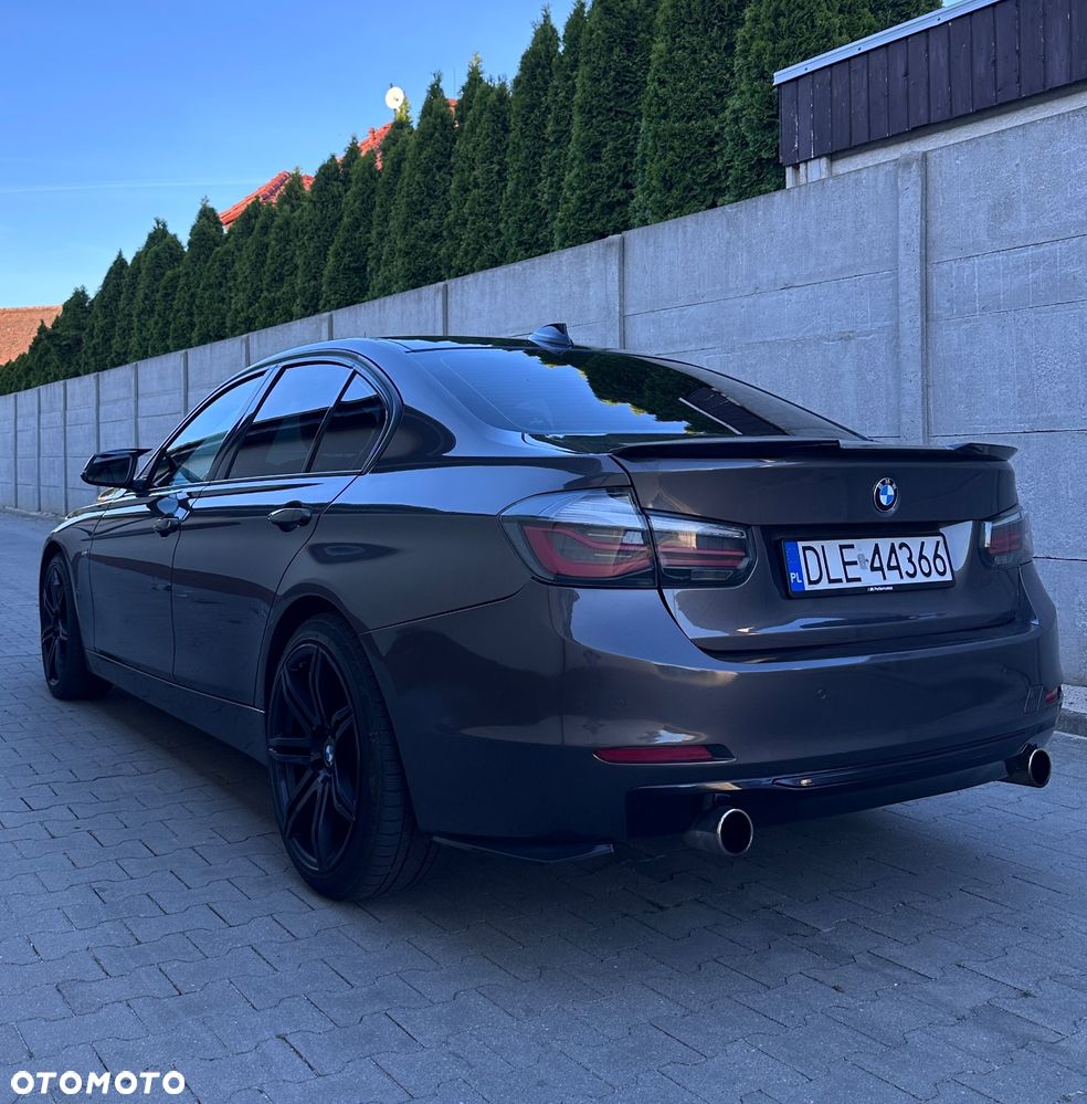 BMW Seria 3 320d DPF - 5