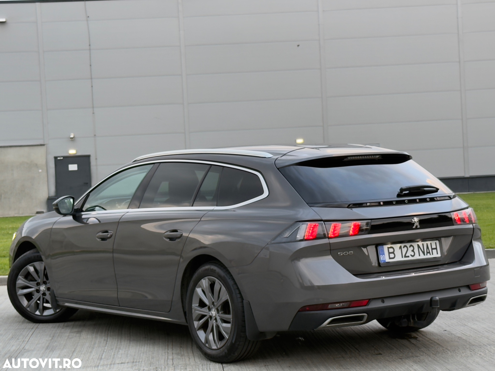 Peugeot 508 BlueHDi 130 EAT8 Allure Pack - 4