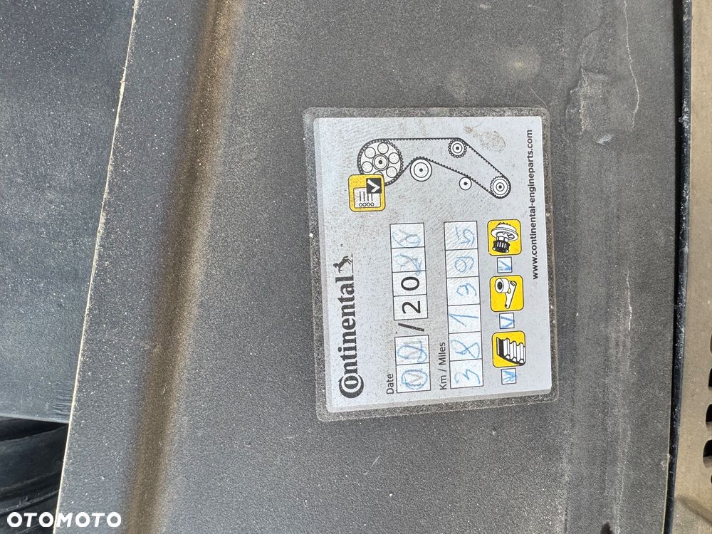 Volkswagen Golf 1.9 TDI Q-Line - 2