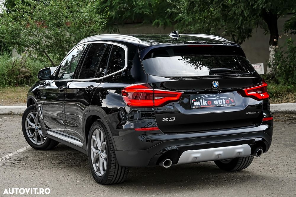 BMW X3 xDrive30e Aut. xLine - 11