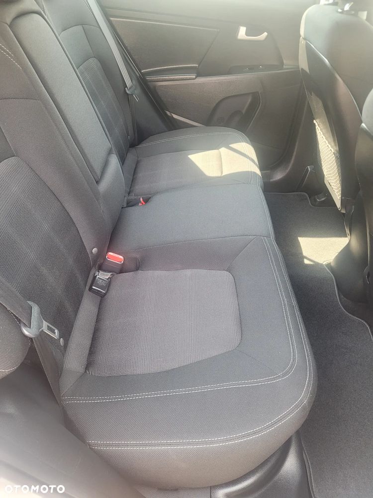 Kia Sportage 1.7 CRDI S 2WD - 12