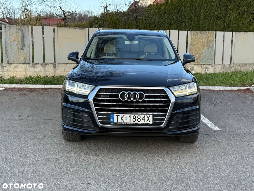 Audi Q7 - 9