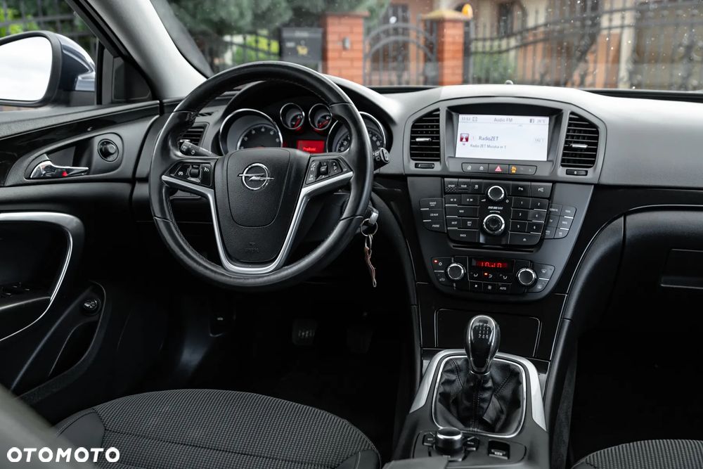 Opel Insignia 2.0 Turbo 4x4 Cosmo - 27