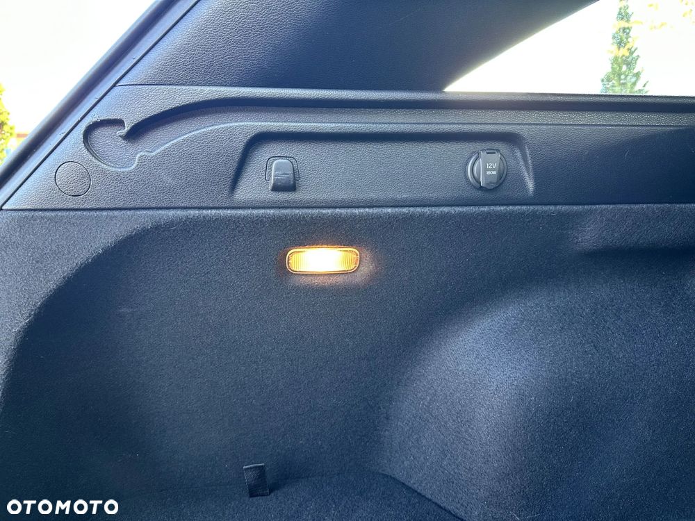 Kia Ceed 1.0 T-GDI M - 12