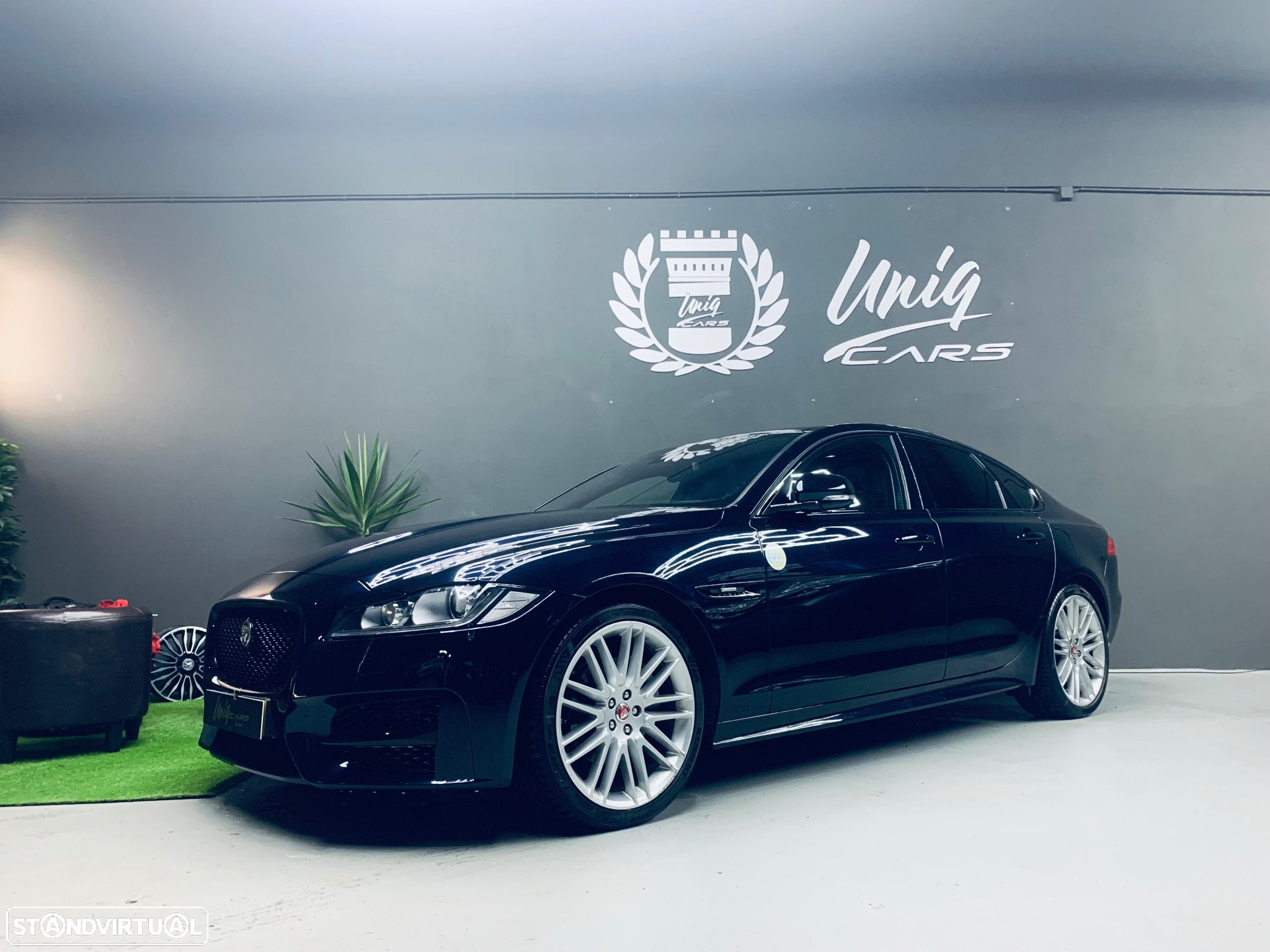 Jaguar XF 2.0 D R-Sport Aut. - 19