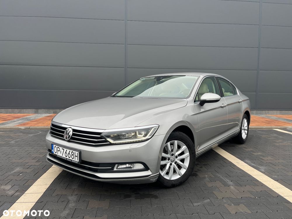Volkswagen Passat 1.6 TDI BMT Comfortline - 1