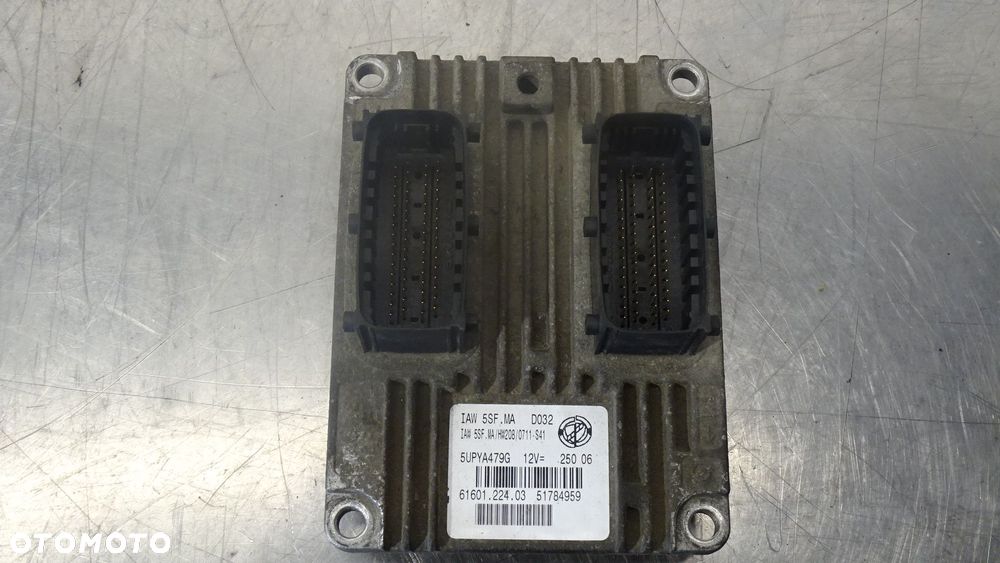 KOMPUTER SILNIKA FIAT DOBLO 1.4 51784959 - 2