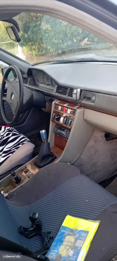 Mercedes-Benz A 200 - 5