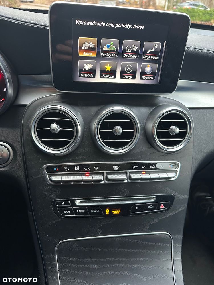 Mercedes-Benz GLC - 19