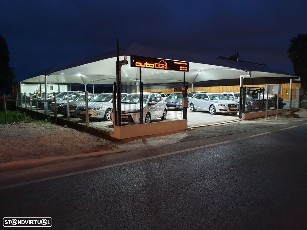 BMW 320 d Sport - 31