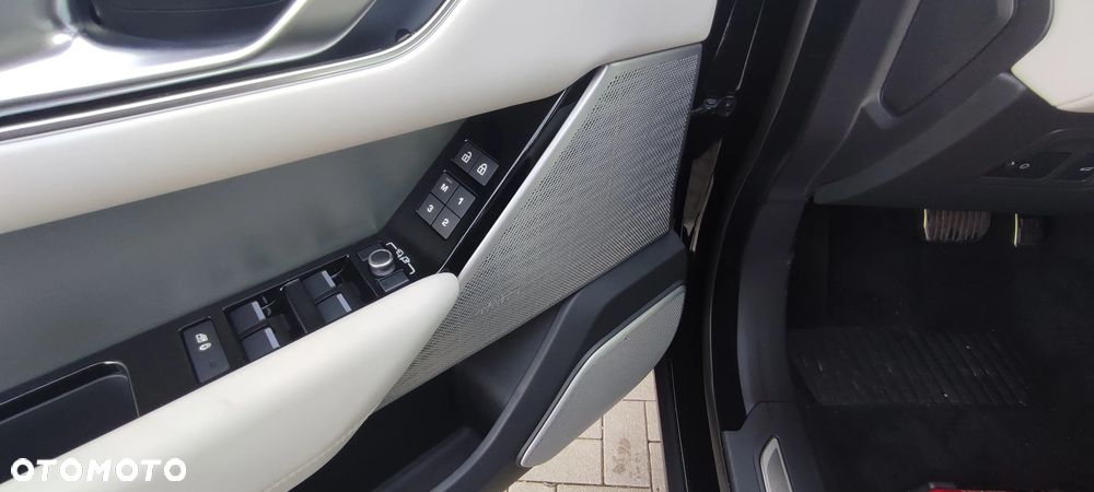 Land Rover Range Rover Velar 2.0 D200 mHEV HSE - 10