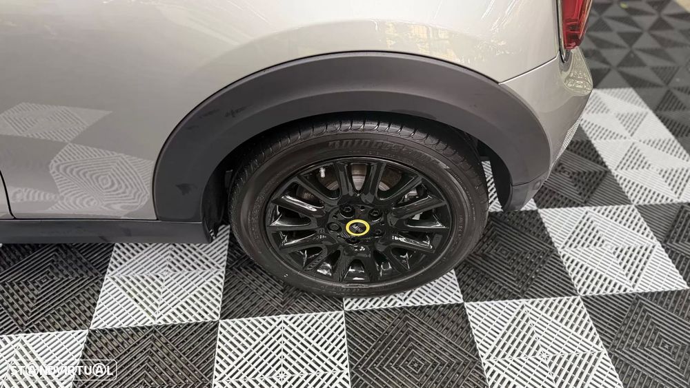 MINI 3 Portas Cooper SE Premium Extra Resolute Edition - 6